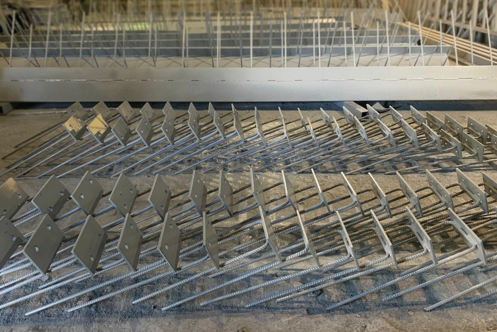 Закладные детали по серии 1.400-15